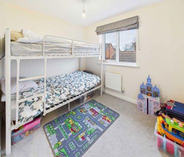 3 bedroom semi-detached house to rent - Photo 2