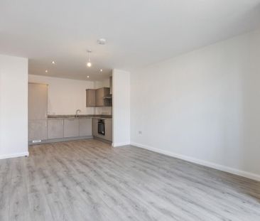 Apt 1, 1 Kings Hall Road, BT9, Belfast - Photo 4