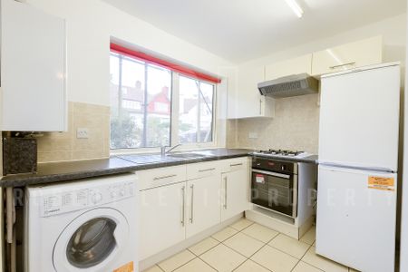 Charming One-Bedroom Ground Floor Flat with Garden Access – Temple Fortune Lane, NW11 7TY - Photo 4