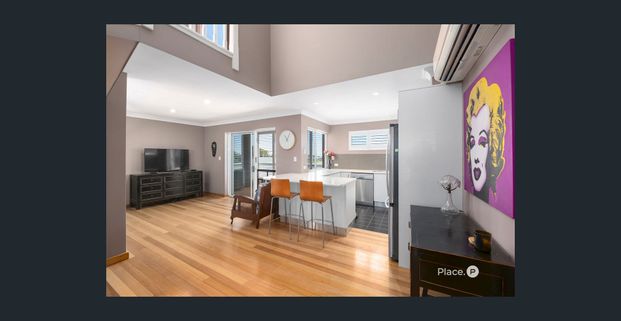 Exceptional Bayside Apartment with Panoramic Bay Views - Photo 1