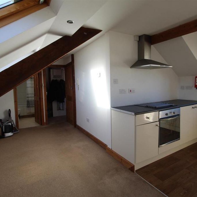 1 bedroom flat to rent - Photo 1