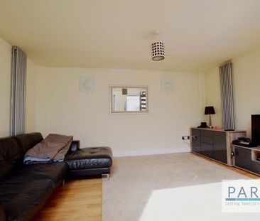 Holland Mews, Hove, East Sussex, BN3 1JG - Photo 2