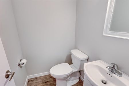 For Lease - 2145 Sherobee Road Unit# 85, Mississauga, Ontario - Photo 3