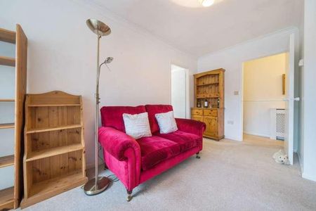 Laleham Road, Shepperton, Surrey, TW17 - Photo 3