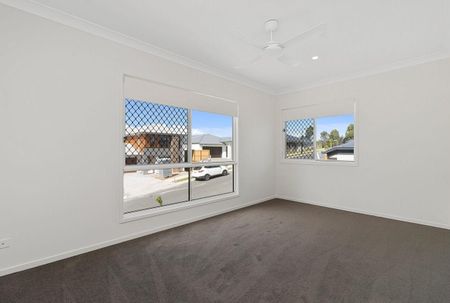 7 Tern Street, Bellbird Park - Photo 2