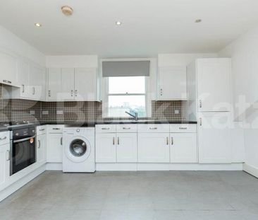Top floor 3 bedroom in Hackney close to Hackney Downs Park - Photo 6