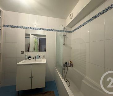 Location Appartement 1 pièce 45m² COULOMMIERS 77120 - Photo 4