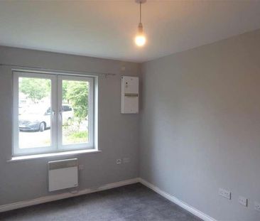 Blackburn Way, Hounslow, TW4 - Photo 3