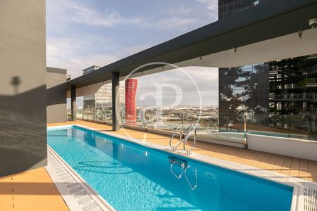 Apartment for rent in Hospitalet - Photo 5