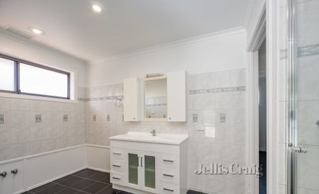 54A Austin Crescent, Pascoe Vale - Photo 2