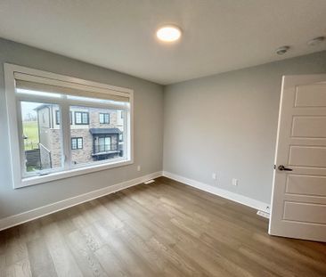 For Lease - 2610 Kettering Place Unit# 19, London South, Ontario - Photo 2