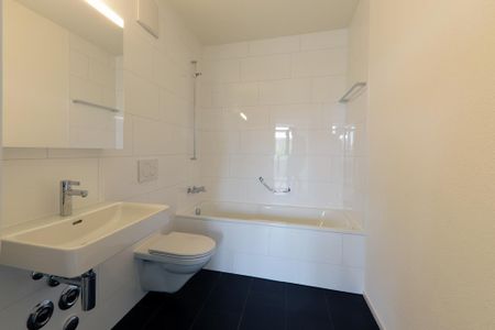 Moderne und helle 2.5 Zimmer im Lehenmatt-Quartier - Photo 5