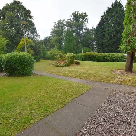 2 Bed Maisonette, Griffin House, B16 - Photo 3