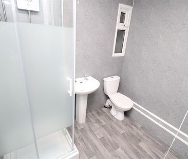 Room For Rent Laura Street, Pontypridd - Photo 5