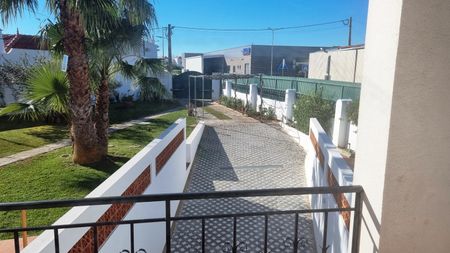 Moradia para arrendamento em Altura - Photo 2