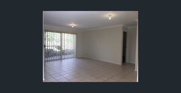 Spacious 3 bedroom home in Tranquil Kings Point - Photo 1