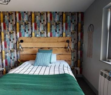 1 bedroom in a house share to rent - Photo 3