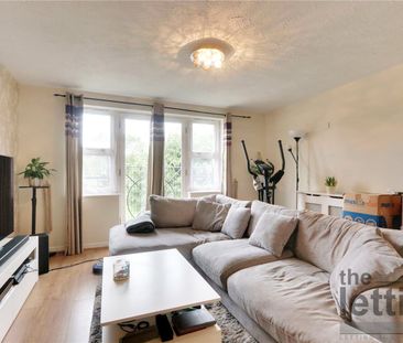 Whitakers Lodge, Gater Drive, Enfield, Middlesex, EN2 0JP - Photo 6