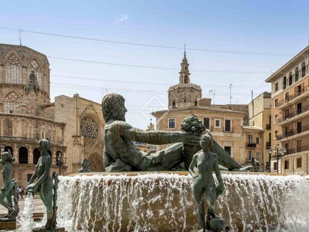 Valencia, Valencian Community 46008 - Photo 4