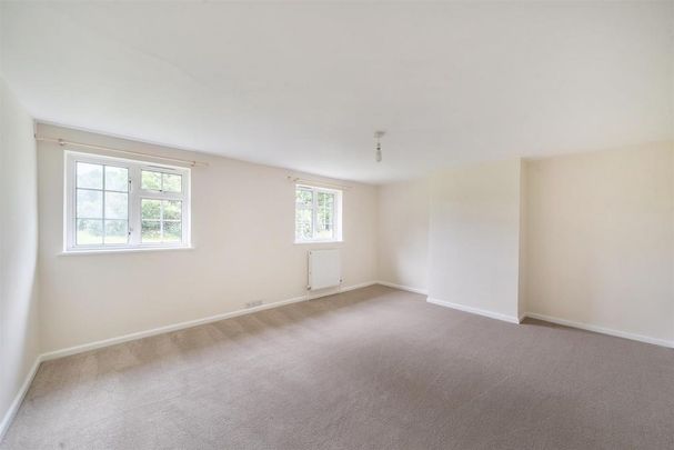 3 bedroom detached house to rent - Photo 1