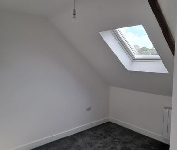 2 bedroom maisonette to rent - Photo 4
