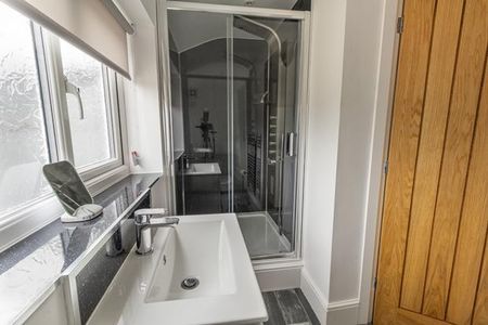 5 bedroom house share to rent - Photo 5