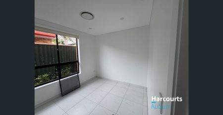 LARGE 3 BEDROOM GRANNY FLAT FOR LEASE - Photo 2
