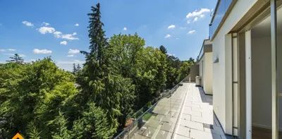 Ihre neue Dach-Traumwohnung, 3,5 Zimmer, Erstklassige Ausstattung, Neubau, luxuriös + 75 m² Dachterrasse und 1x Garage inkl. - Photo 2