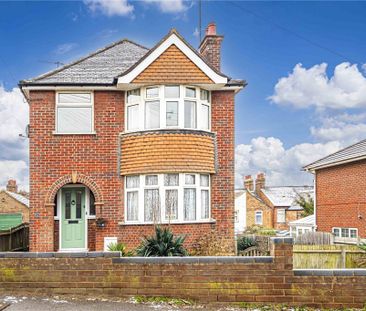 3 bed Detached House for rent - Photo 1