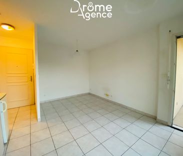 Location Appartement 1 pièce 21m² VALENCE 26000 - Photo 2