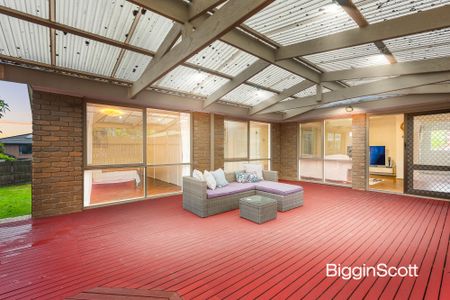 Renovated Family Entertainer in a Blue-Chip Location - Photo 3