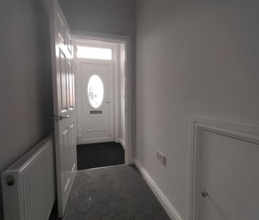 2 bed lower flat to rent in NE64 - Photo 4