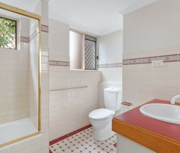 2/21 Pilba Street, Chermside QLD, Belconnen - Photo 5