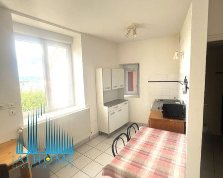 Location Appartement 23m² ST ETIENNE 42000 - Photo 2
