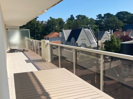 MAGNIFIQUE T3 meuble face mer La Baule - Photo 3