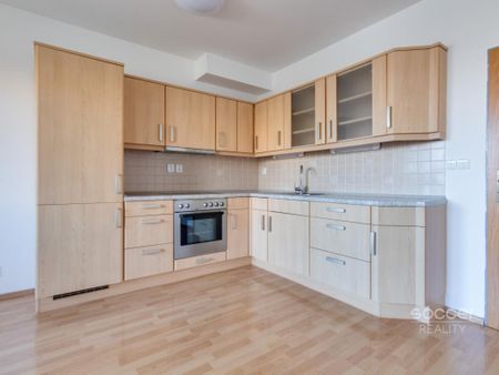 Pronájem bytu 1+kk 46 m2 - Fotografie 4