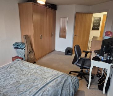 2 bedroom apartment to rent - Photo 3