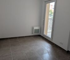 Location Appartement 3 pièces 65m² ISTRES 13800 - Photo 3