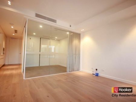 Lovely 1-Bedroom Apartment in the heart of South Yarra for Lease! - Photo 2