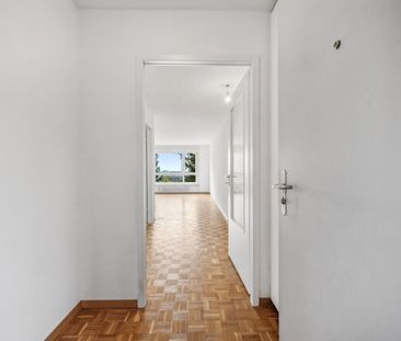 Beautiful and spacious 1.5-room apartment. 1.4.2026 - Photo 3