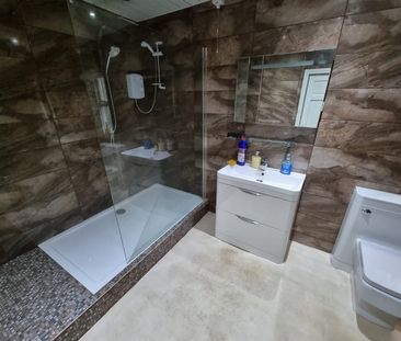 8 Bed End Terrace, Deane Road, L7 - Photo 4