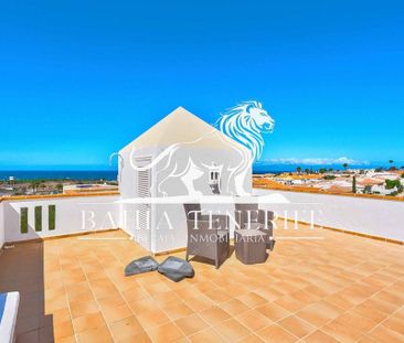 Luxury Villa for rent in Callao Salvaje, Spain - Photo 1