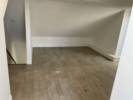 For Lease - 703 Dupont Street Unit# 3, Toronto, Ontario - Photo 3