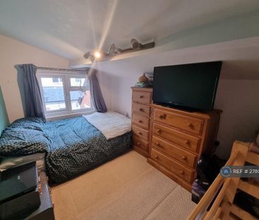 3 bedroom terraced house to rent - Photo 3