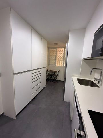 Golden Beach, Marbella Este, Marbella, Andalusia 29604 - Photo 4