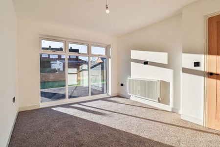 4 bedroom bungalow to rent - Photo 3