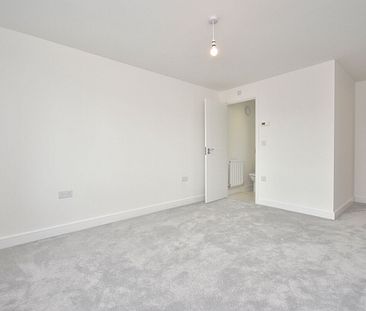 2 bedroom flat to rent, - Photo 5