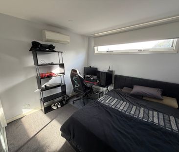 Low-Maintenance Living in Prime Location - Photo 3