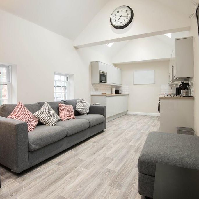 4 bedroom flat share to rent - Photo 1