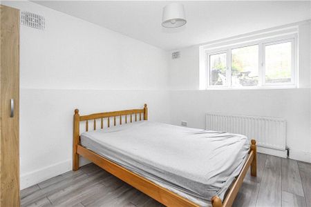 2 bedroom end of terrace house to rent - Photo 4